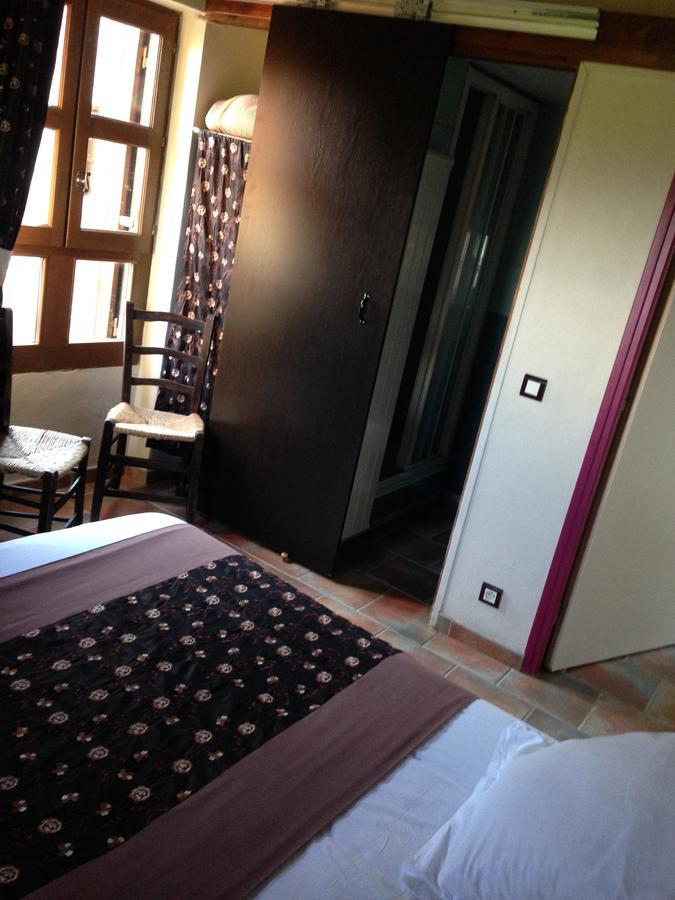 Auberge La Borie Nantes Rum bild